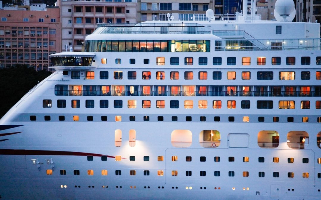 Cordelia Cruises Luxury Cabins & Suites: Comfort at Sea